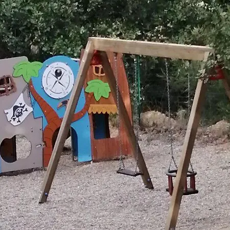 Mobil-home Avec Terrasse Acces Handicape Au Boulou - Api-1-52-641 * Le Boulou