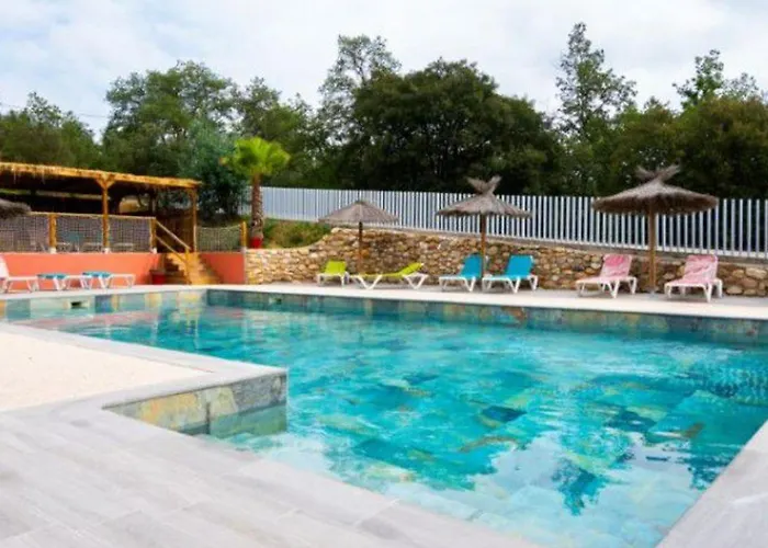 אתר קמפינג Mobil-home Avec Terrasse Acces Handicape Au Boulou - Api-1-52-641 לה בולו